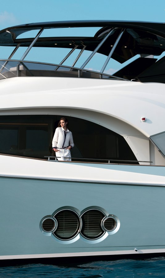 LUXUS MONTE CARLO YACHTS 4
