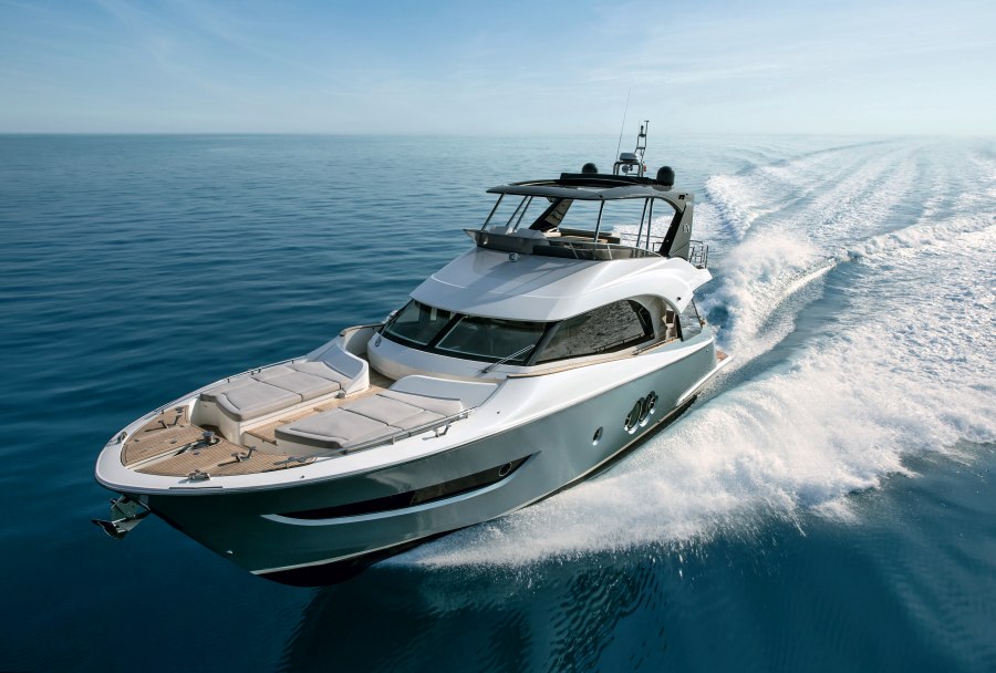 LUXUS MONTE CARLO YACHTS 26