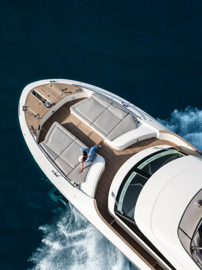 LUXUS MONTE CARLO YACHTS 19