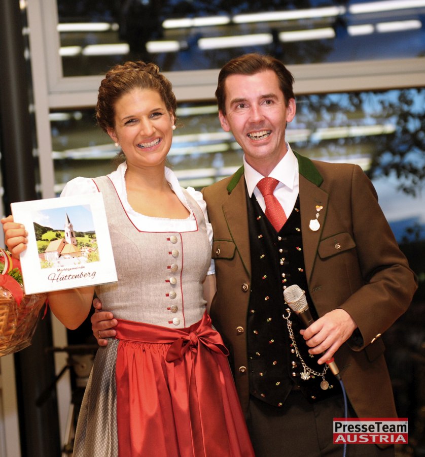 “Back to the roots” - Die gebürtige Hüttenbergerin und Starköchin Lisa Wieland präsentierte ihr erstes Kochbuch in Knappenberg! 26