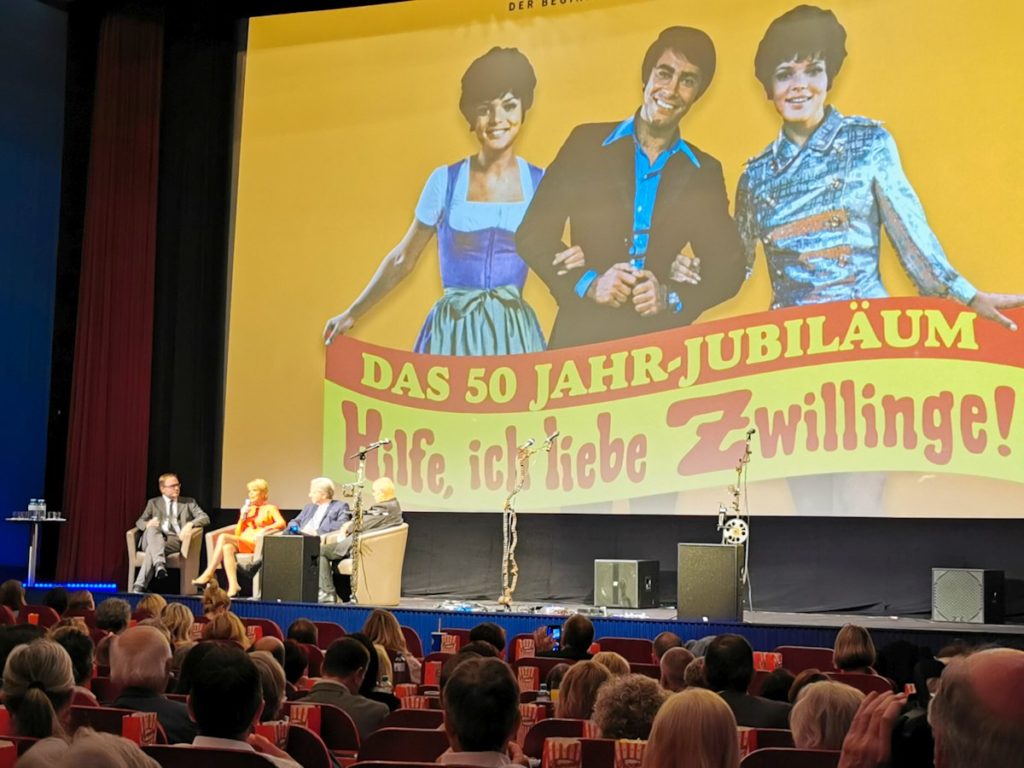 „Hilfe, ich liebe Zwillinge“ feiert mit Uschi Glas 50 Jahr-Jubiläum 27