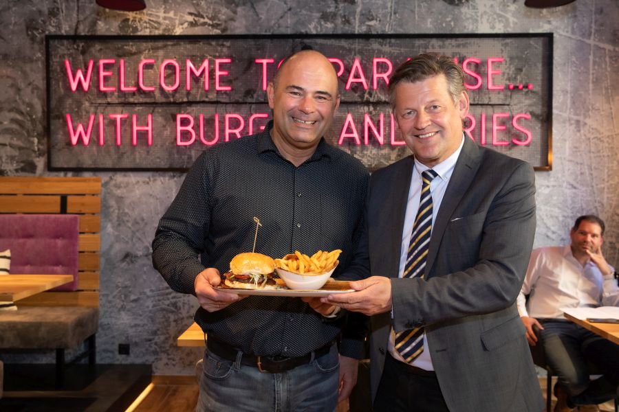 Le Burger eröffnete in Klagenfurt die erste Burgermanufaktur Kärntens 8