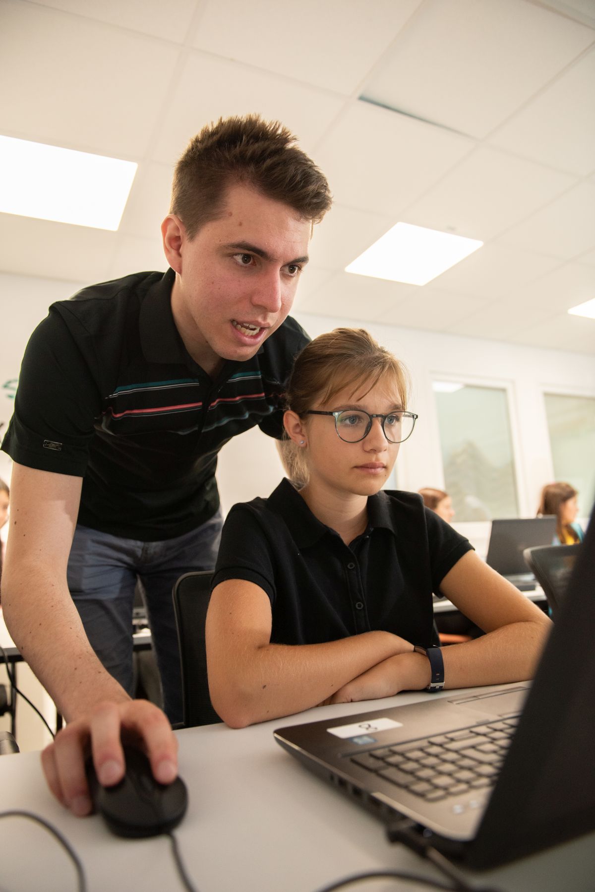"Junioruni Austria's Mädchen Sommercamp Fasziniert mit Minecraft-Welt" 8