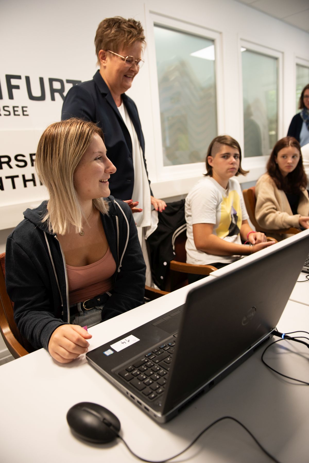 "Junioruni Austria's Mädchen Sommercamp Fasziniert mit Minecraft-Welt" 18